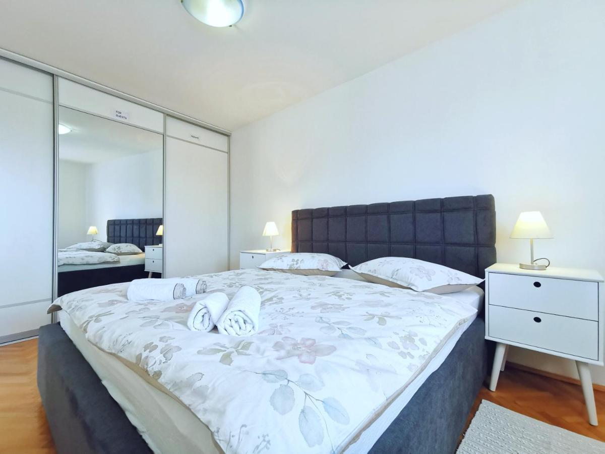 Apartments Doris Split Zewnętrze zdjęcie