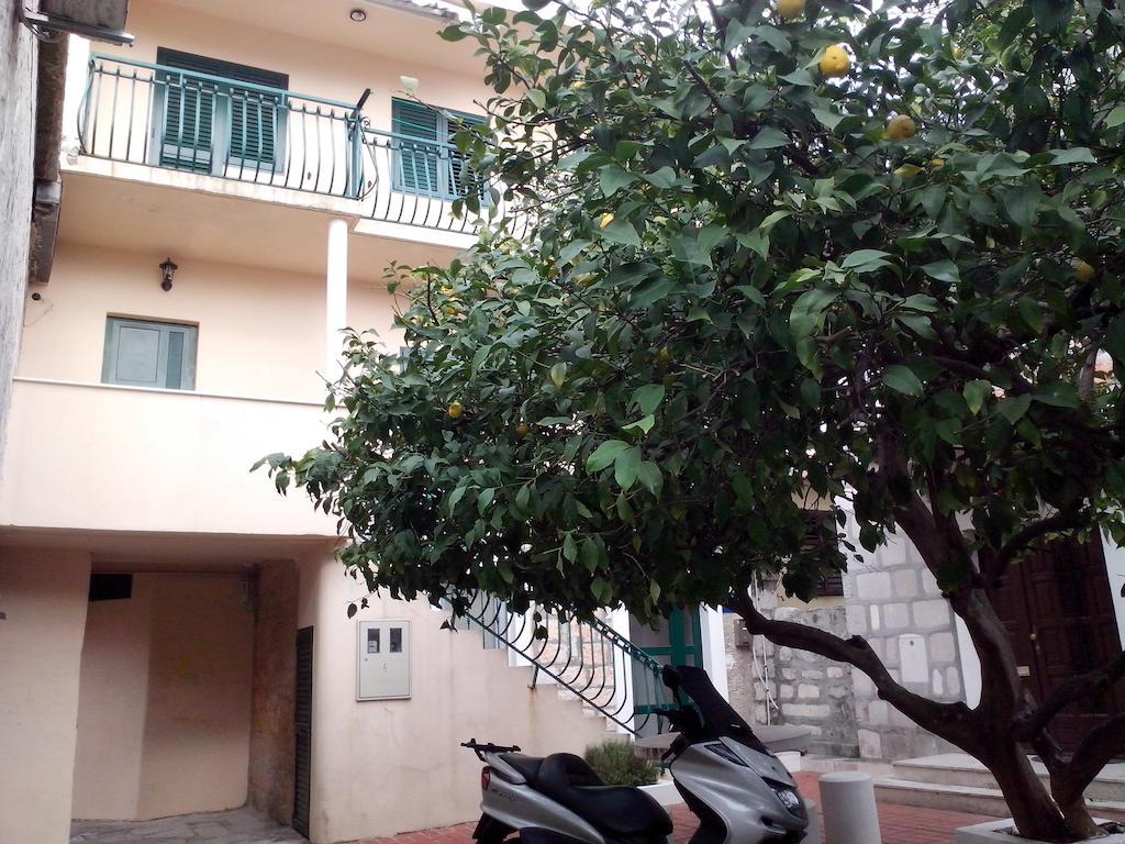 Apartments Doris Split Zewnętrze zdjęcie